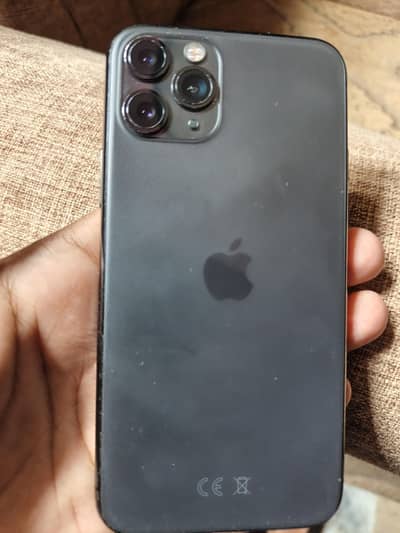 Apple iPhone 11 Pro 64 GB true tone active battery 82