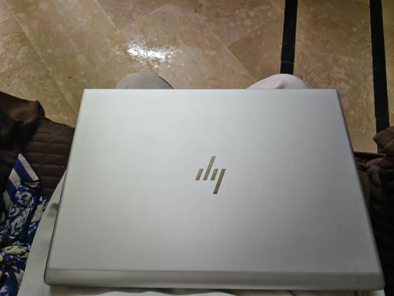 laptop 0