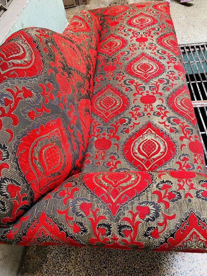 Dewan sofa 1