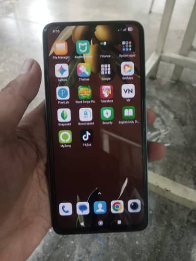 Redmi note 14 8gb ram 256 GB rom