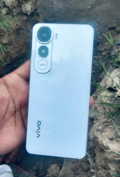 Vivo Y400