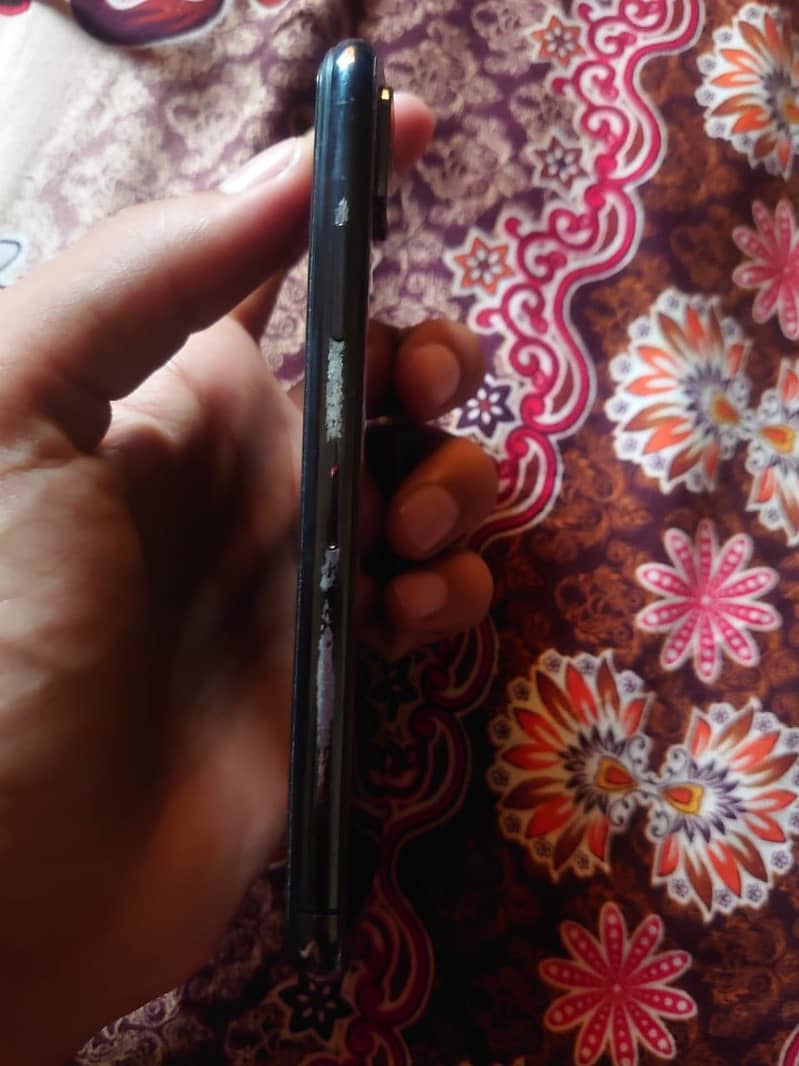 Apple iPhone X 1