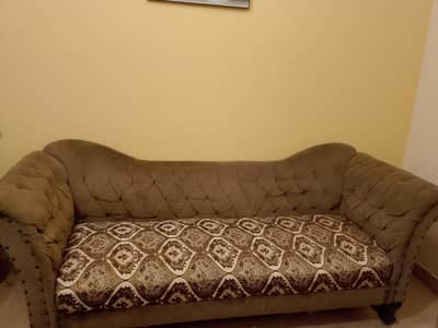 Tufted Velvet 5-Seater Sofa in good Condition