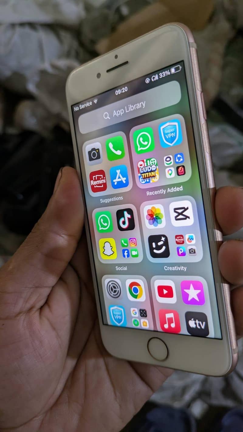 Apple iPhone 8 10