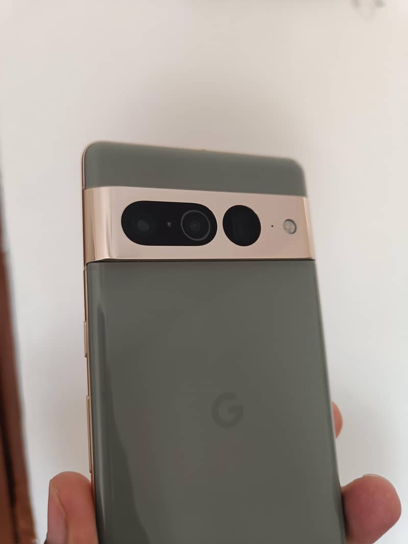 Google Pixel 7 Pro 2