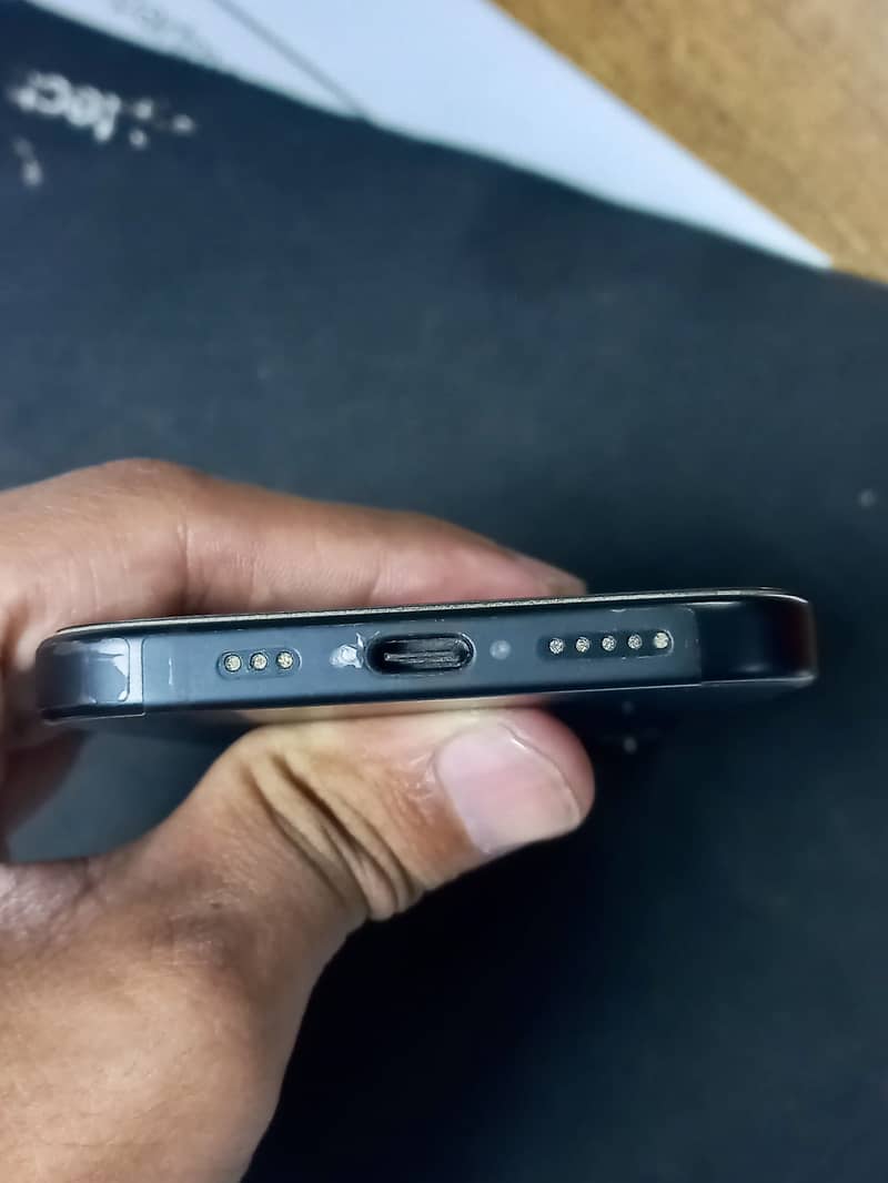 Apple iPhone 15 1
