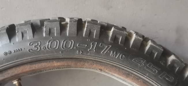 trail tyre Honda 125 py b lag jaye gaw