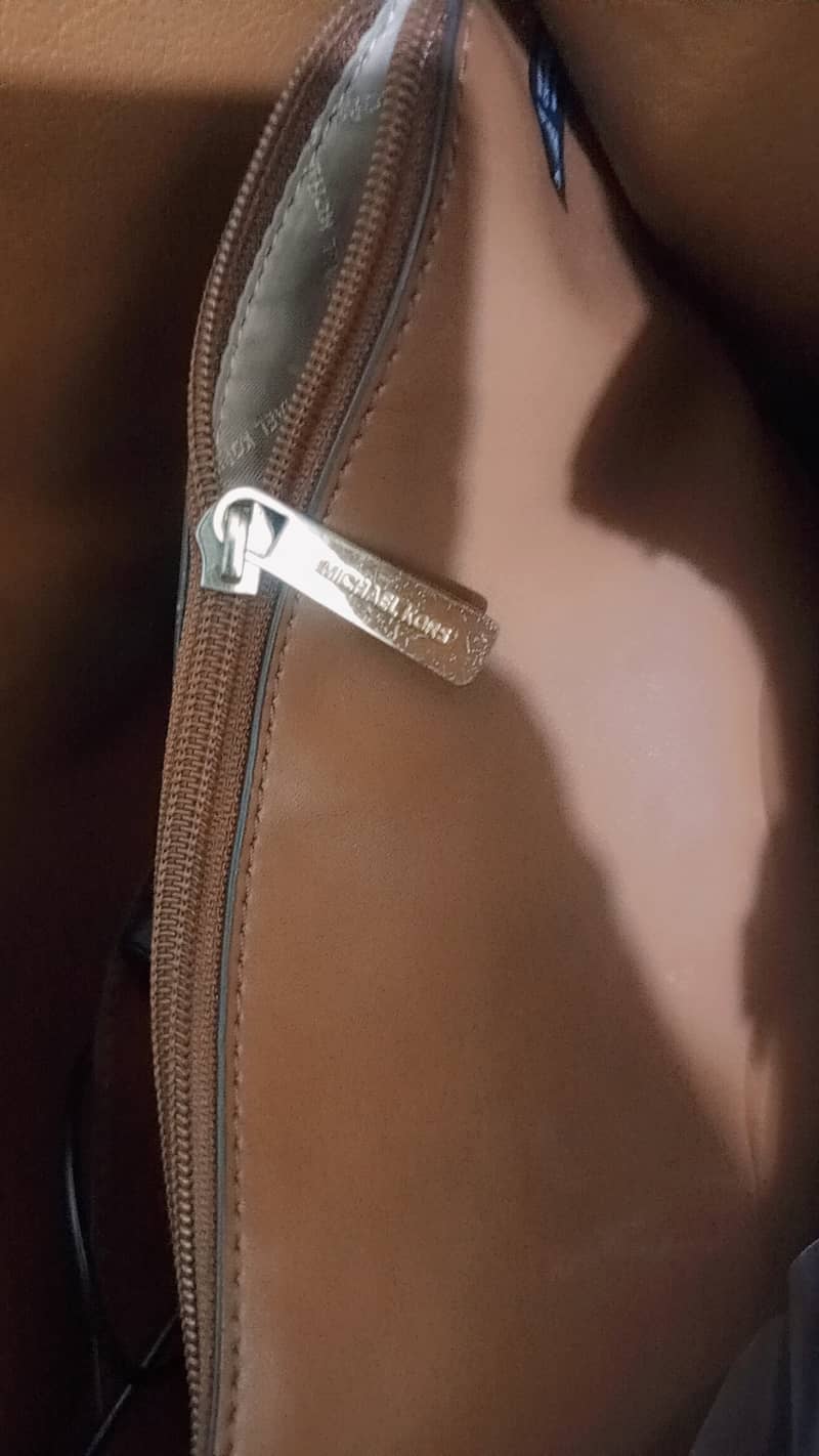 MK bag 3