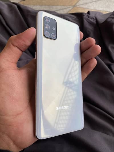 Samsung Mobile A71 complete box