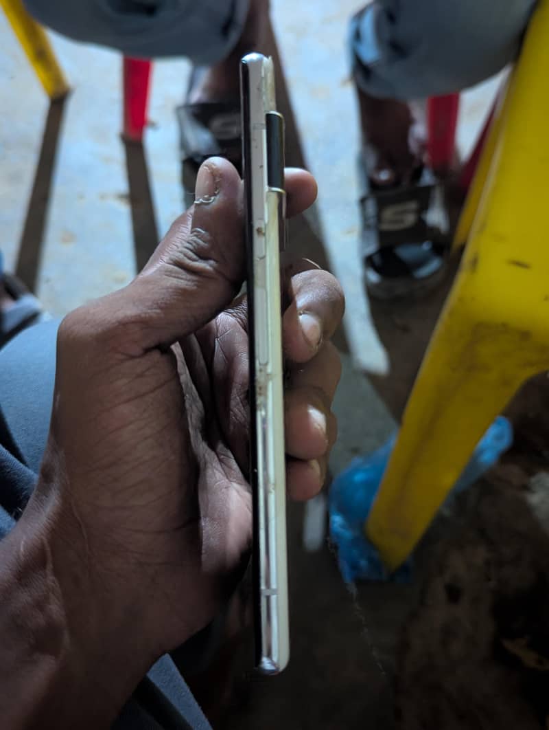 Google Pixel 6 Pro 2