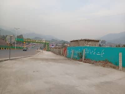 30 Marla Plot For Sale On Main Murree Expressway