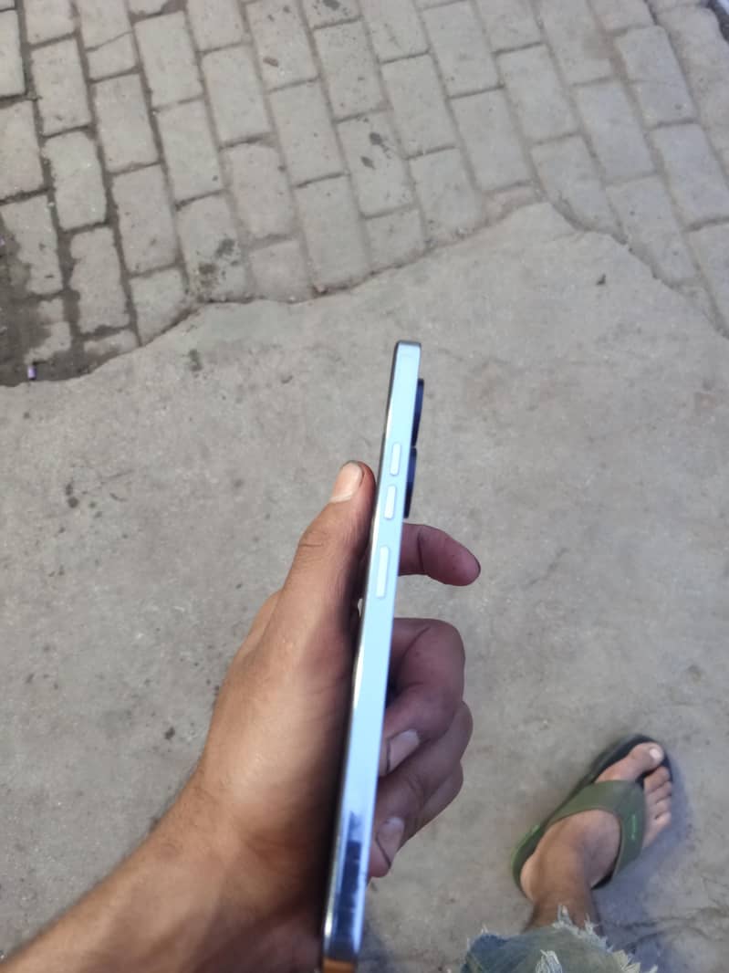 Tecno CAMON 20 2