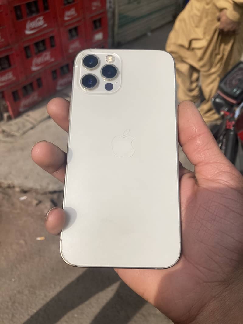 Apple iPhone 12 Pro 0