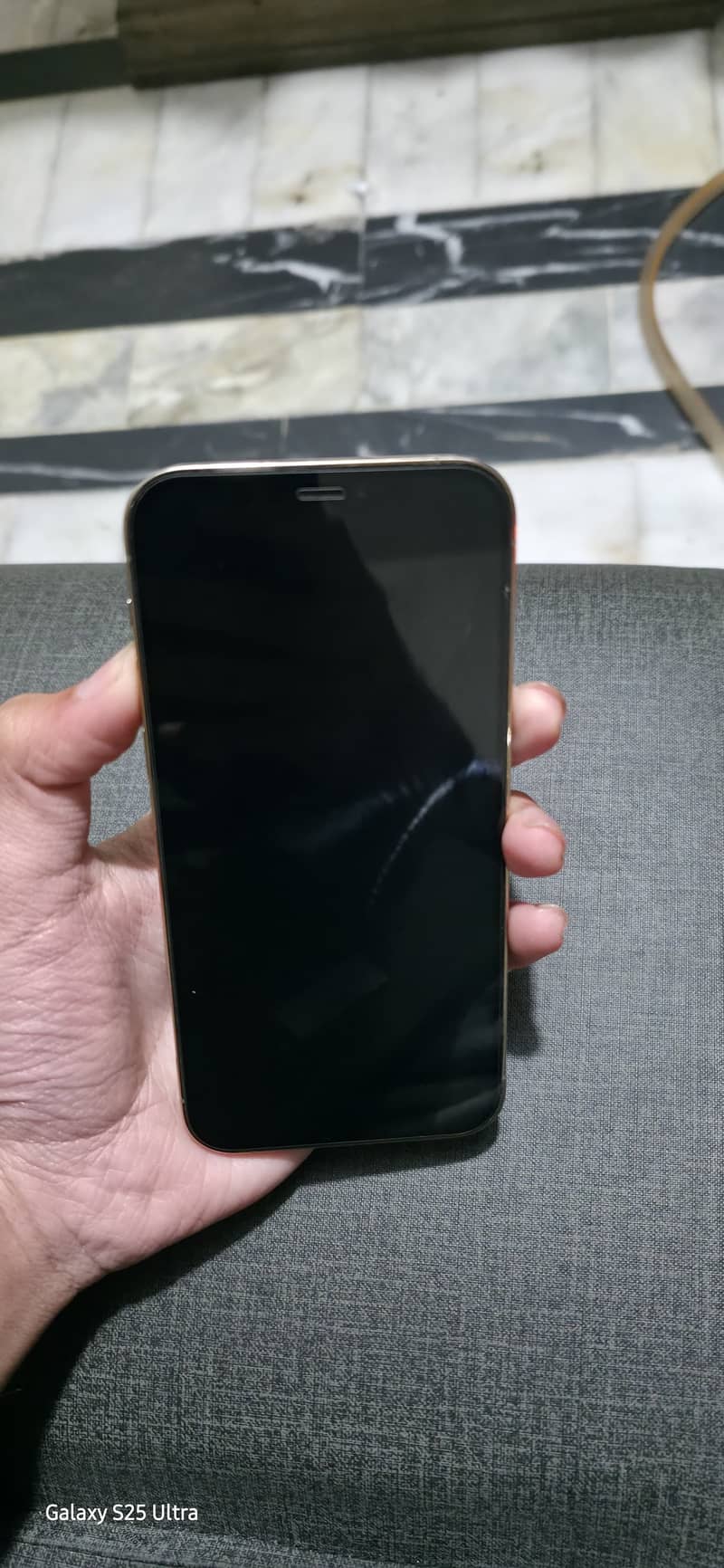 Apple iPhone 12 Pro 1