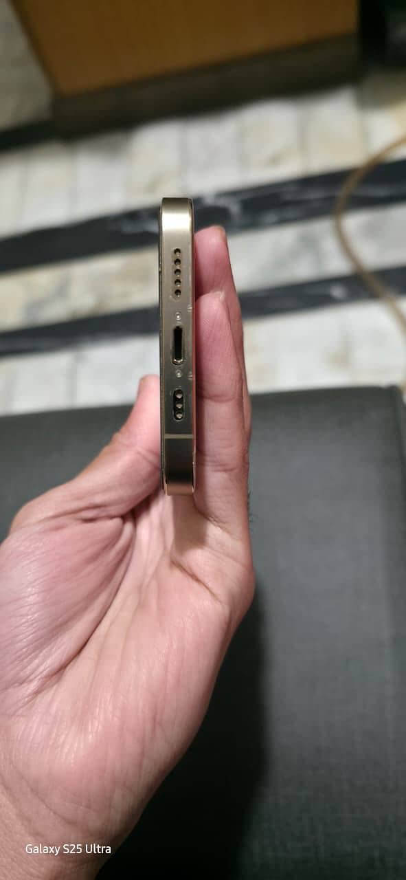 Apple iPhone 12 Pro 4
