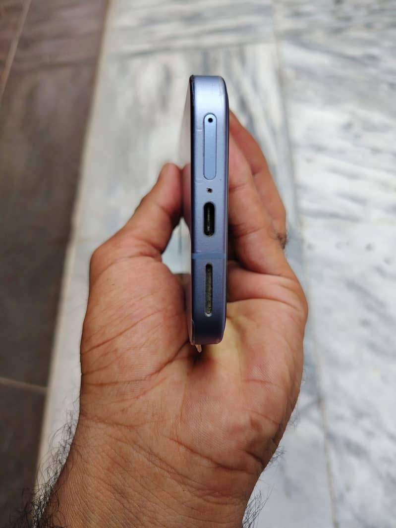 Google Pixel 9a 3
