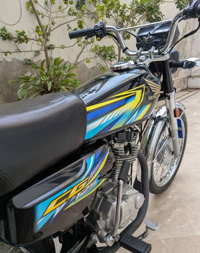 Honda CG 125 – 2026 Model (Black)