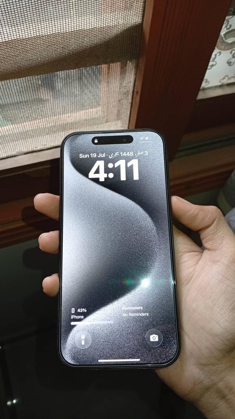 Apple iPhone 15 Pro 8