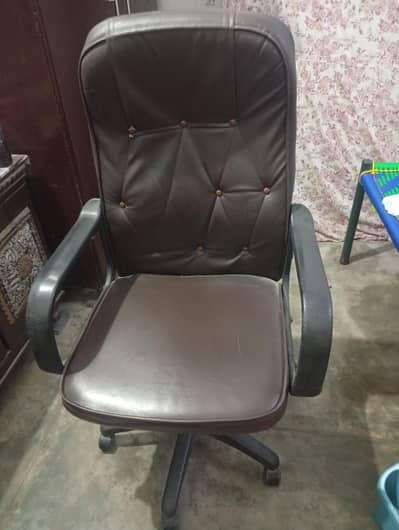 moving large size chair
