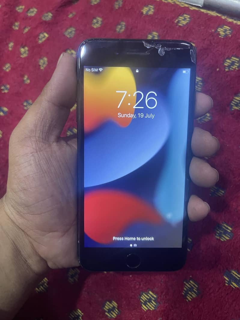 Apple iPhone 7 Plus 2