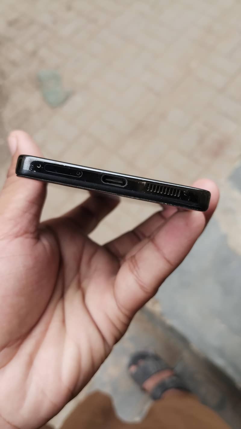 Essential PH-1 4