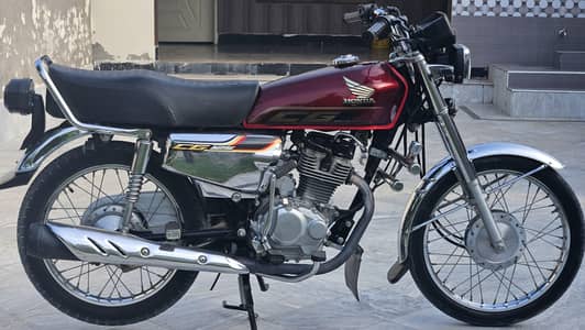 cg 125 special edition red silver 2022