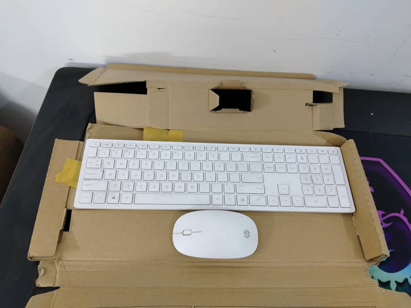 HP 710 wireless keyboard/mouse combo 2