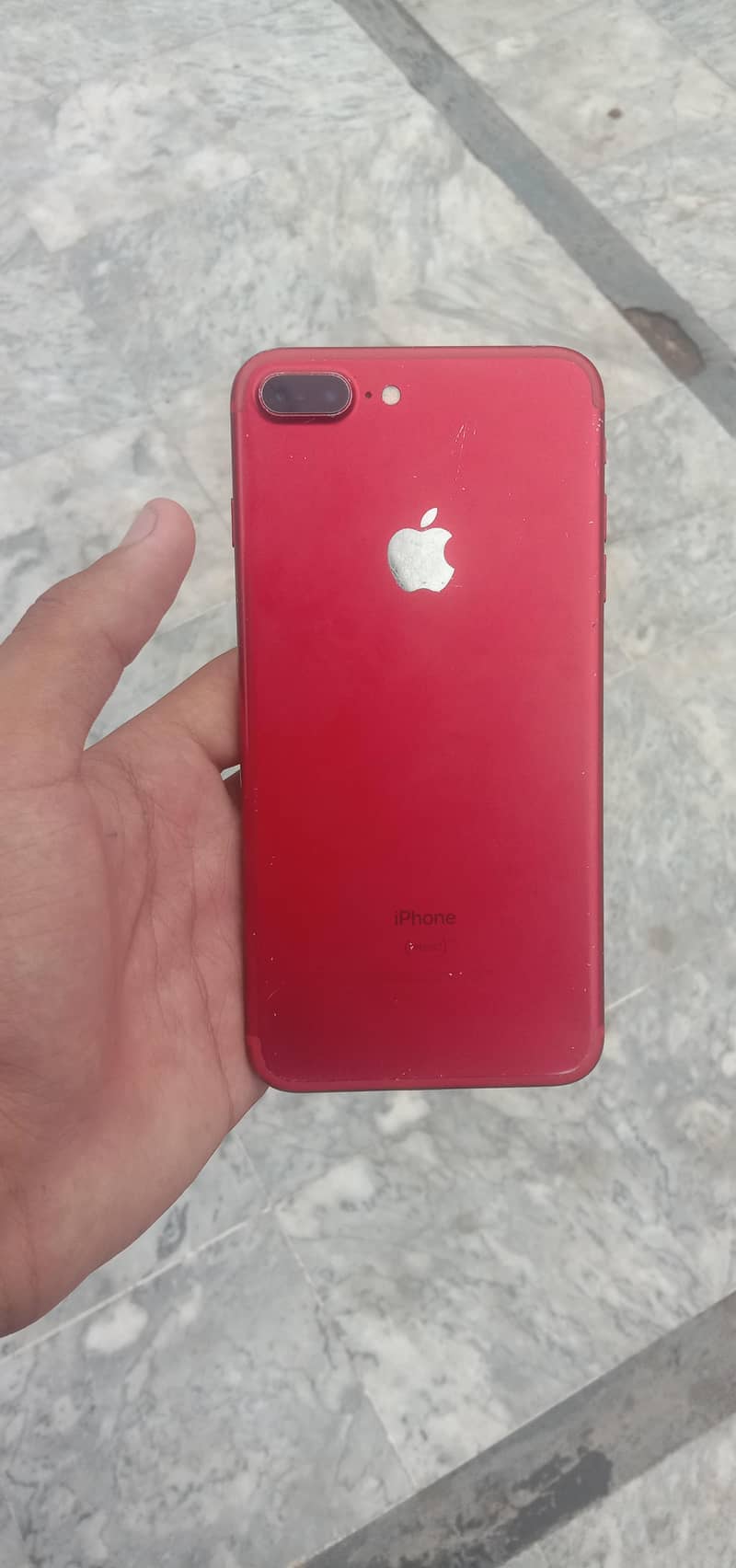 Apple iPhone 7 Plus 0