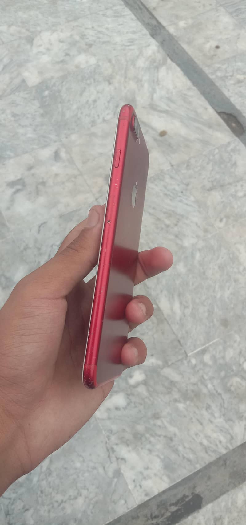 Apple iPhone 7 Plus 1