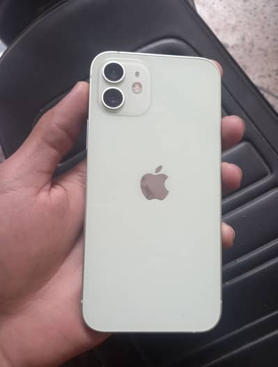 Apple iPhone 12