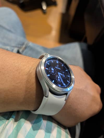 Samsung Galaxy watch 4 classic