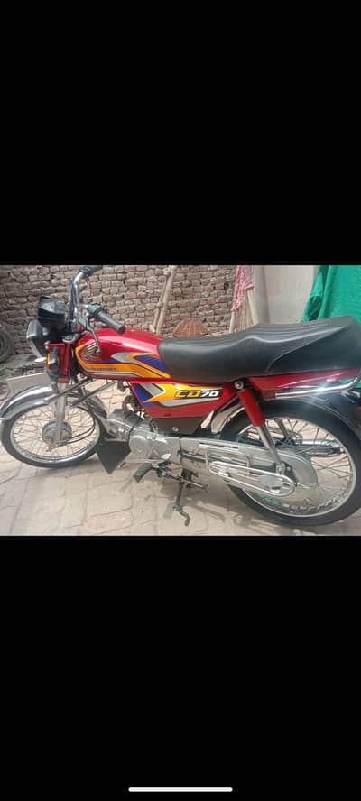 HONDA CD 70