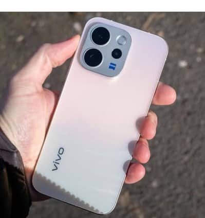 Vivo V70 5G 12/256 full ok no any fault what's app number 03222984078