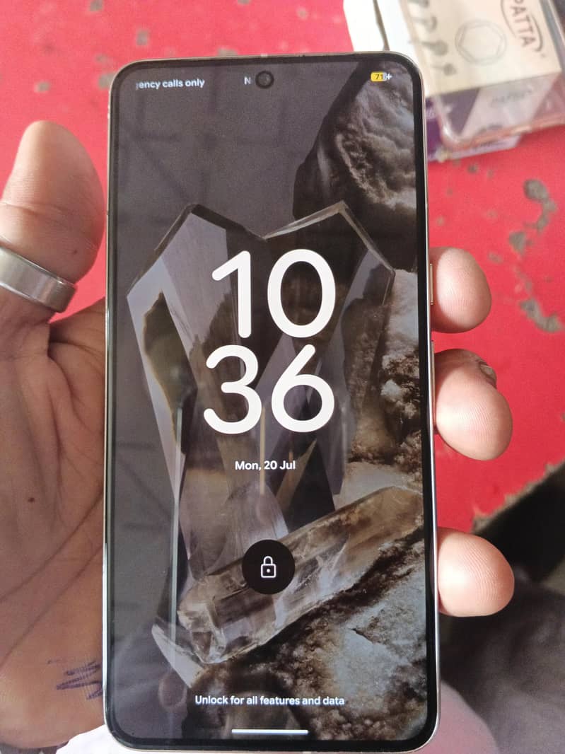 Google Pixel 8 Pro 1