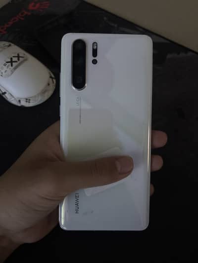 Huawei p30 pro for sale bilkul new condition me body for parts