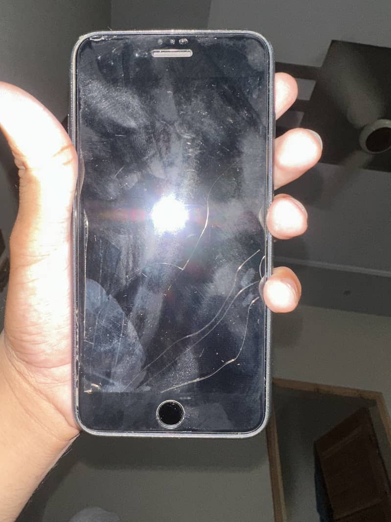 iPhone 8pluse 0