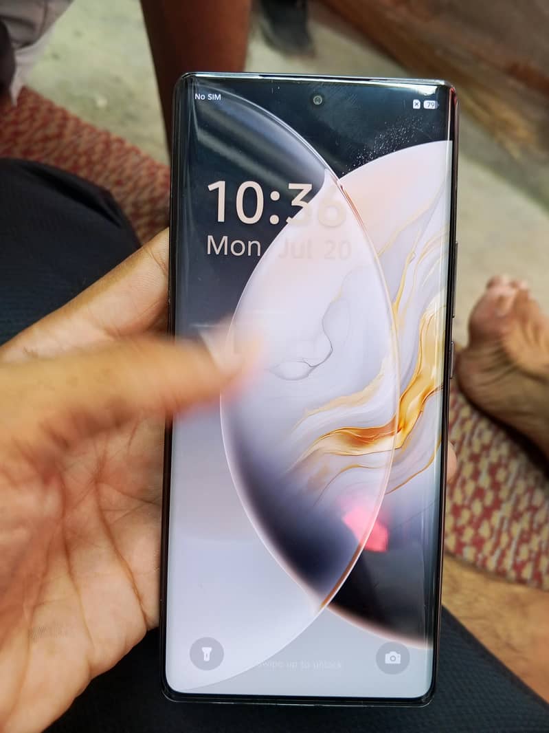 Tecno CAMON 30S 1