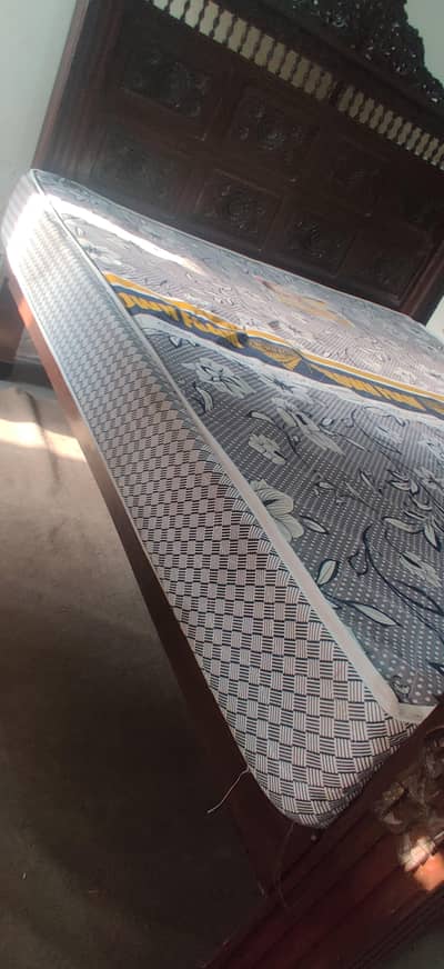 king size double bed size mattress. 6x6.7 crown foam