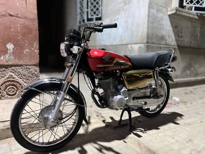 Honda CG-125 Gold Edition
