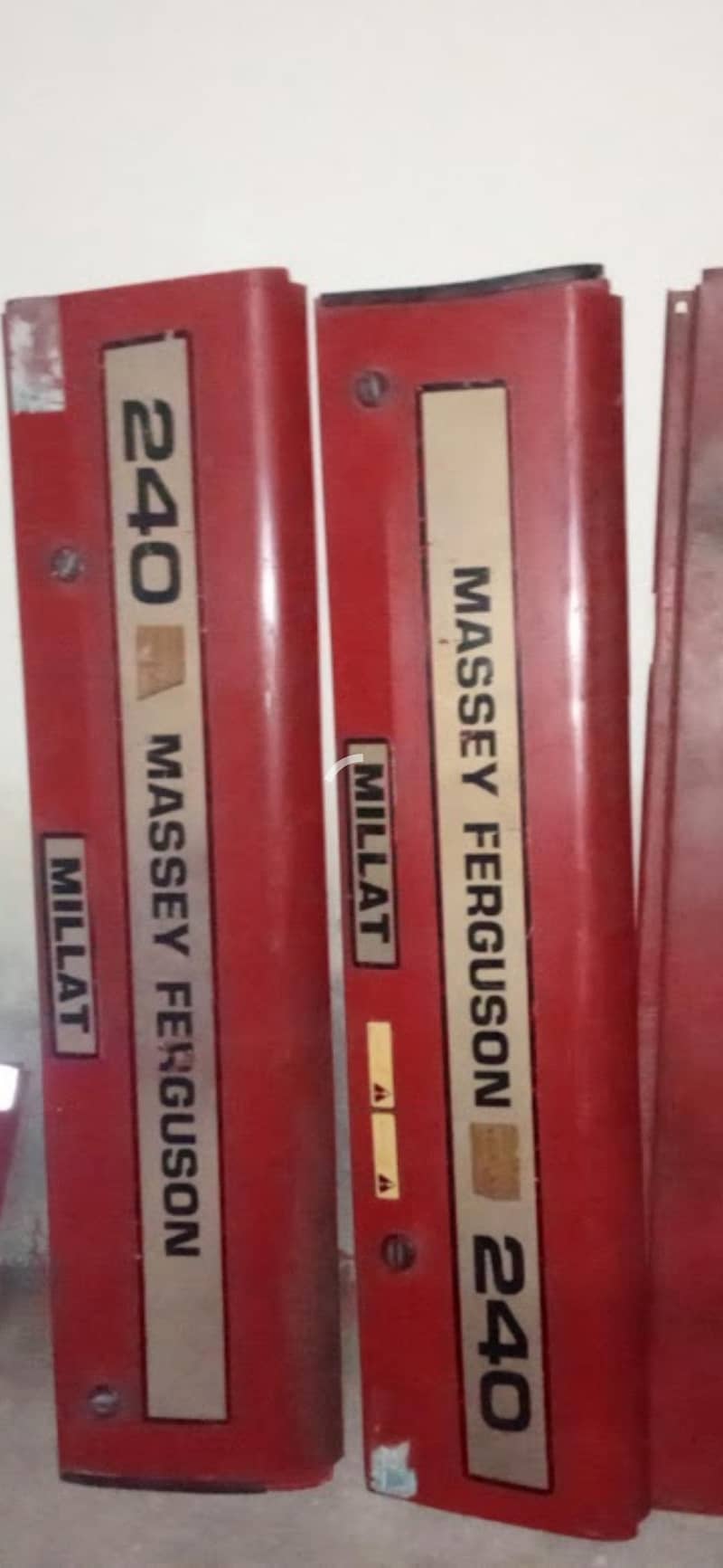 MF 240 0