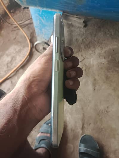 Infinix Hot 40i