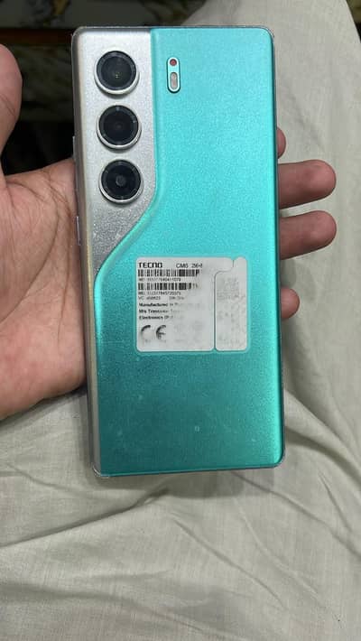 Tecno CAMON 40 Pro