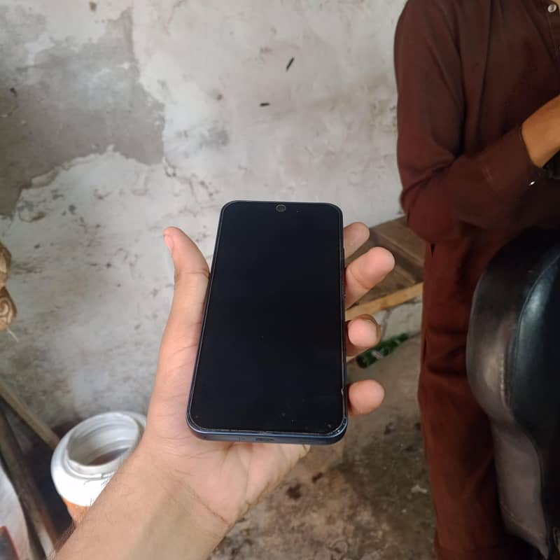 OPPO A6s 4