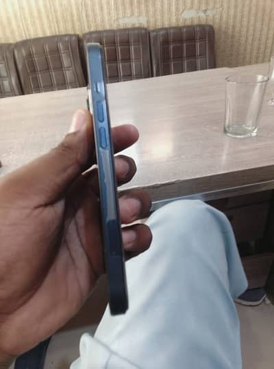 I phone 13 jv