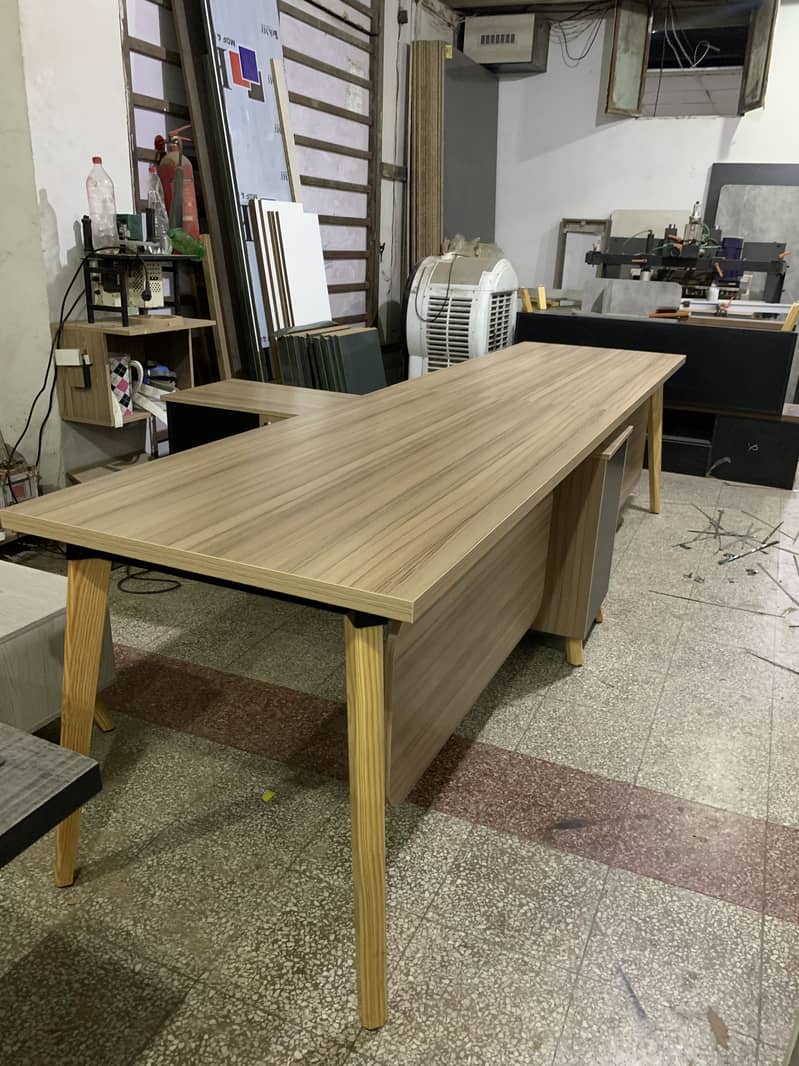 Executive table/ ceo table 6