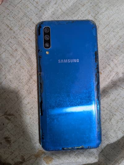 Samsung Mobile A50 4/128 urgent sale