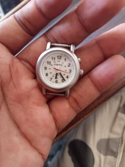 Dakota watch