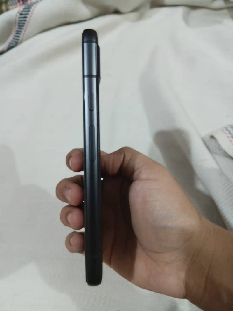 Google Pixel 8a 7
