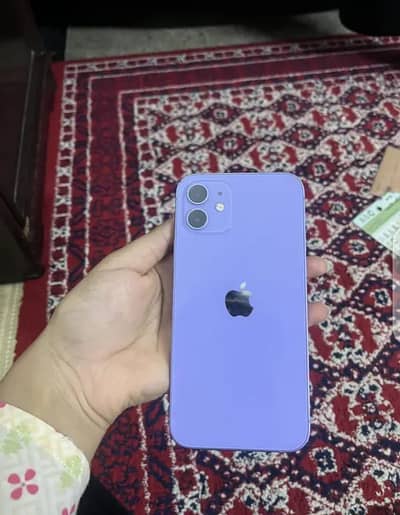 IPHONE 12