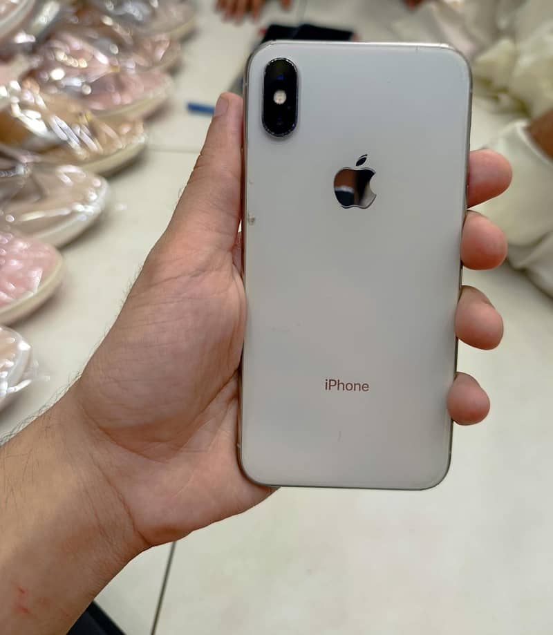 Apple iPhone X 1